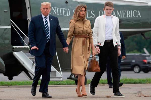 Melania Trump, Barron Trump, Do<em></em>nald Trump.