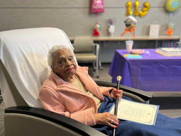 Herlda Senhouse, the second-oldest resident in the US, died in her sleep on Saturday at 113 years old. 