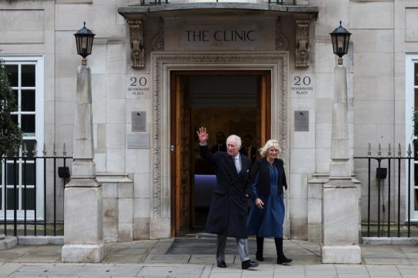 King Charles is joined by Queen Camilla as he leaves the Lo<em></em>ndon Vlinic on Jan. 29, 2024.