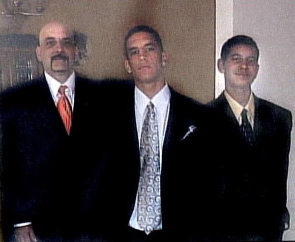 Anthony Bologna, left, and his two sons, Michael, 20, and Matthew, 16, were shot and killed on Sunday, June 22, 2008 in San Francisco, Calif. 