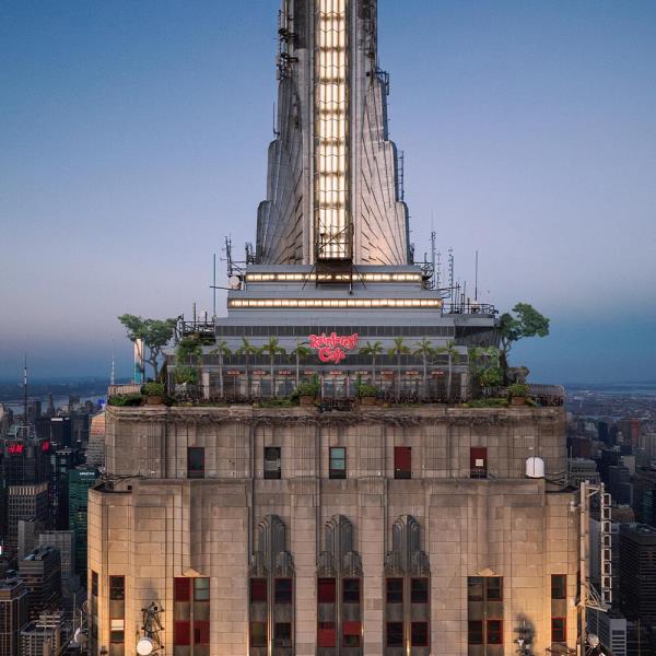 After joking a<em></em>bout opening on April Fool's Day, the Empire State Building will host a Rainforest Café popup next month.