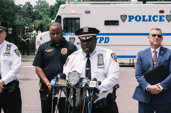 Chief of department Jeffrey Maddrey speaking at a press co<em></em>nference in Queens, NY regarding an assault case