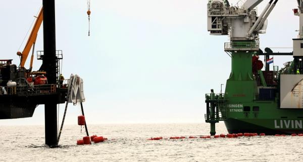 Barge off the coast of Beach Lane in Wainscott, New York on March 22, 2023, wher<em></em>e work began to co<em></em>nnect the lay undersea cable that will bringpower from the South Fork Wind Farm. 