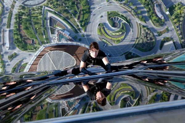 Tom Cruise climbing the Burj Khalifa