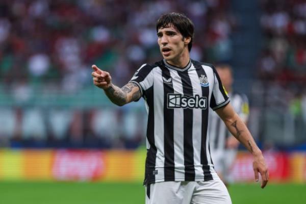 Mandatory Credit: Photo by Fabrizio Carabelli/IPA Sport/Shutterstock (14109917h) Sandro To<em></em>nali of Newcastle United FC gestures during UEFA Champions League 2023/24 Group Stage - Group F football match between AC Milan and Newcastle United FC at San Siro Stadium, Milan, Italy on September 19, 2023 AC Milan v Newcastle United, UEFA Champions League, Group F, Football, San Siro, Milan, Italy - 19 Sep 2023