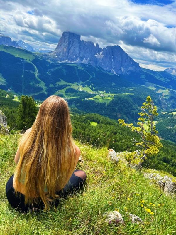 The view from the top of the mountain on a day hike