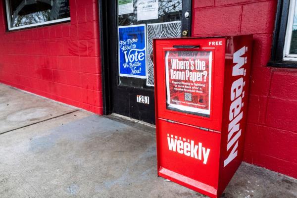 Eugene Weekly stand