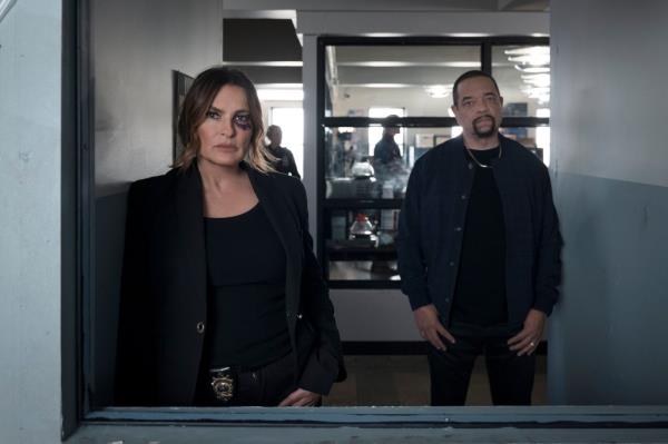 Mariska Hargitay as Olivia Benson and Ice T as Odafin 