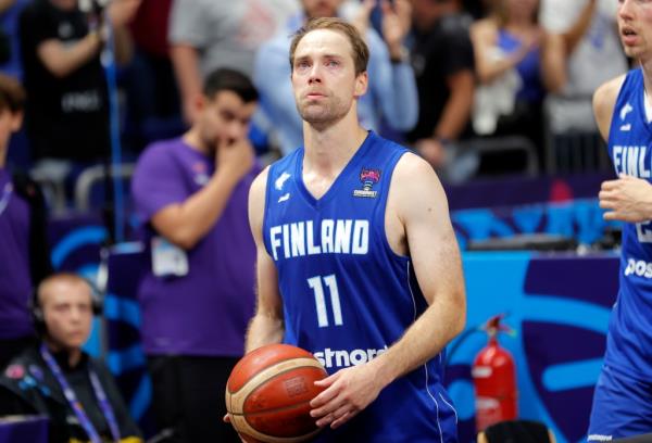 Petteri Kopo<em></em>nen of Finland during the FIBA EuroBasket 2022 quarterfinal match between Spain and Finland