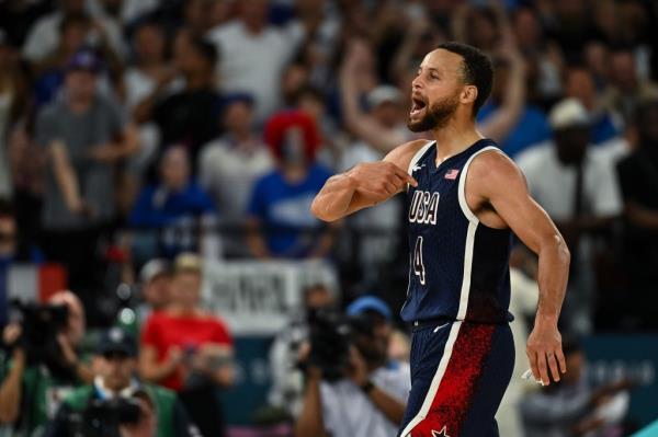 Steph Curry, pictured during Team USA's win on Aug. 10, added to his Hall of Fame career with the gold medal.