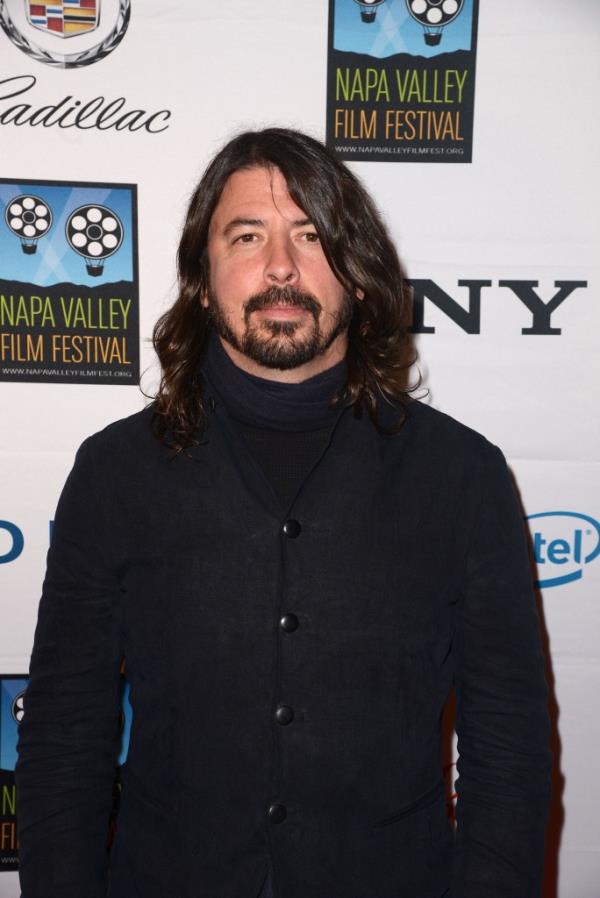 Dave Grohl reveals he cheated on his wife, welcomes baby with woman.