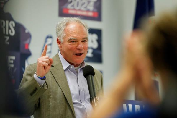 Sen. Tim Kaine speaking at an 'Educators for Harris-Walz' campaign event alo<em></em>ngside Gwen Walz in Manassas, Virginia, August 30, 2024