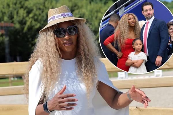 Serena Williams wearing a hat and sunglasses after the Equestrian Jumping Individual Final event at the 2024 Paris Olympics, Chateau de Versailles