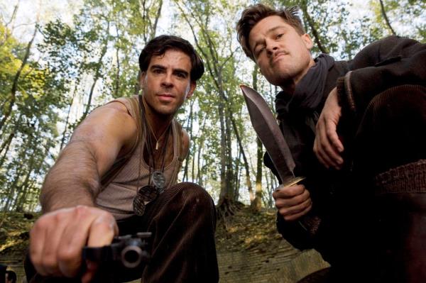 INGLOURIOUS BASTERDS, from left: Eli Roth, Brad Pitt, 2009. 