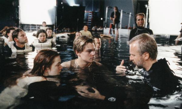 According to Kate Winslet, the water tank that the 'door scene' in 