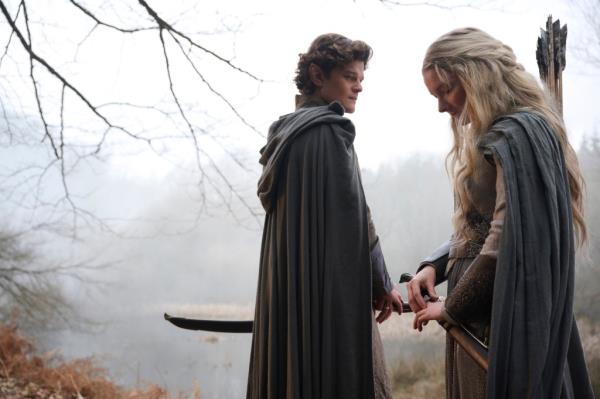 Robert Aramayo as Elrond; Morfydd Clark as Galadriel in 