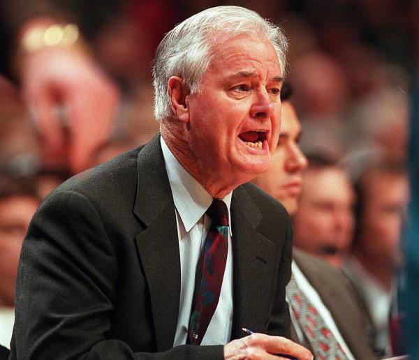 Bulls assistant coach Tex Winter during a 1998 game against the Pistons.