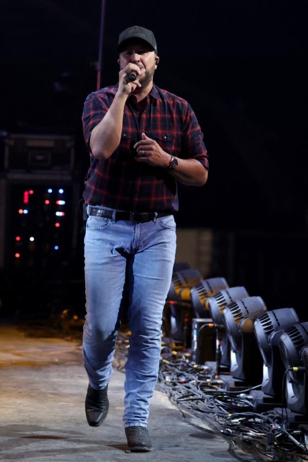 Luke Bryan performs during The American Performance Horseman in Texas on March 2024.