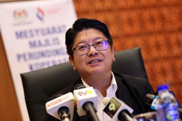 TUBE programme generates over 13,000 jobs, RM154.38m in sales, says entrepreneur development minister